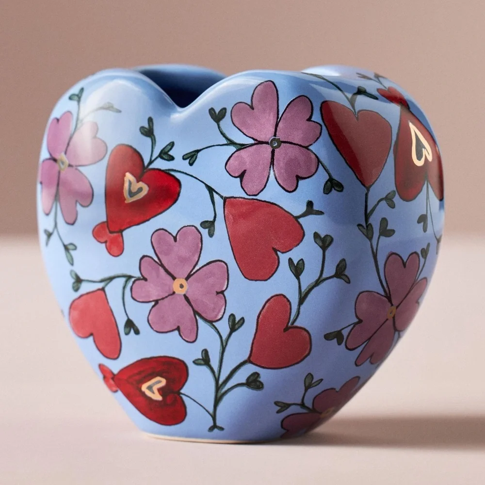 Anthro THE MUD FAIRY BLOOMING HEARTS STONEWARE HEART VASE 4554G630AA LIGHT BLUE